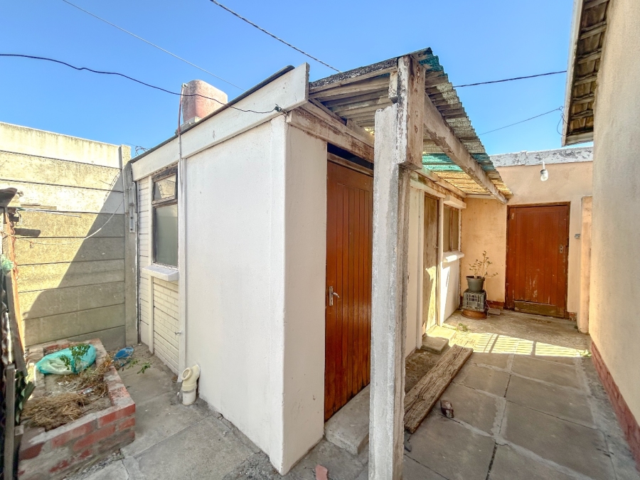 3 Bedroom Property for Sale in Kensington Western Cape